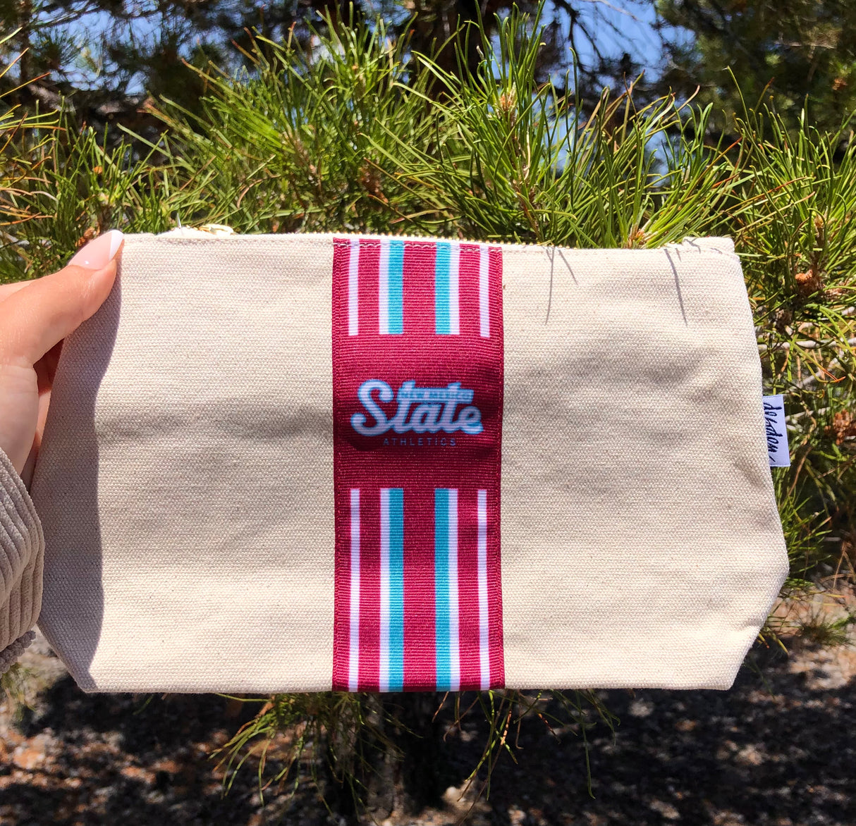 NMSU Pouch