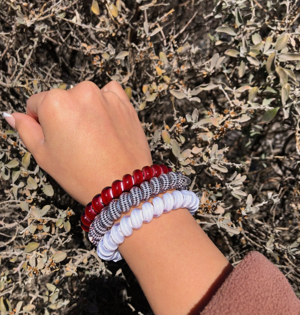 Large Teleties White and Black